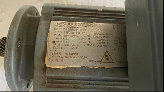 SEW-EURODRIVE SA57 DAS80N4/TF/IS Unverter duty VPWM (foto 1 di 4)