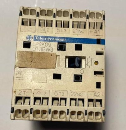 Schneider Electric A013250 Telemecanique Contactor 10A (Foto 1 von 6)