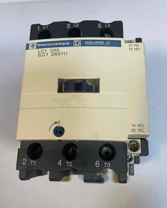 Telemecanique TeSys D LC1 D65 Contactor (LC1 D6511) (photo 1 of 7)